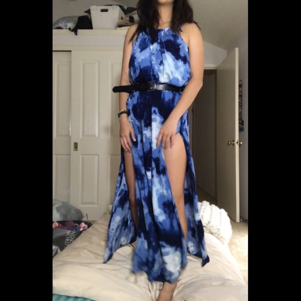 Blue tie-dye maxi dress